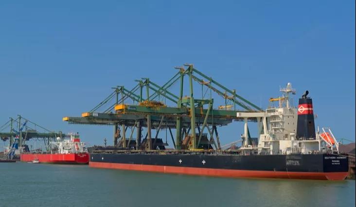 船員錨地堵瘋, 港口wifi救火！小盒子掛船外, 船員上網(wǎng)嗖嗖嗖！...這個(gè)港口, 免費(fèi)wifi會(huì)持續(xù)三年