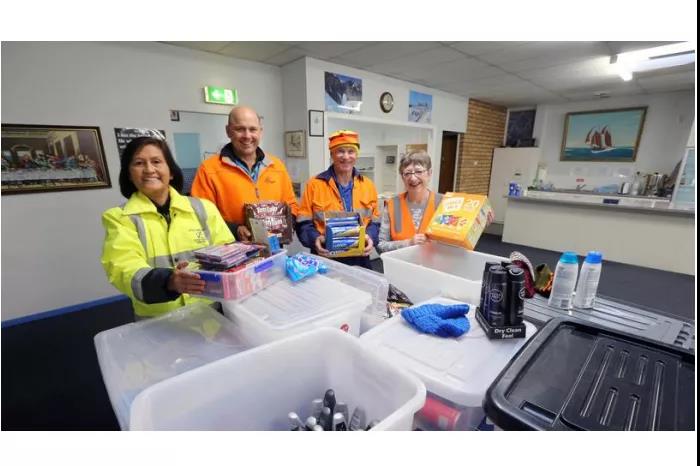 船員錨地堵瘋, 港口wifi救火！小盒子掛船外, 船員上網(wǎng)嗖嗖嗖！...這個(gè)港口, 免費(fèi)wifi會(huì)持續(xù)三年