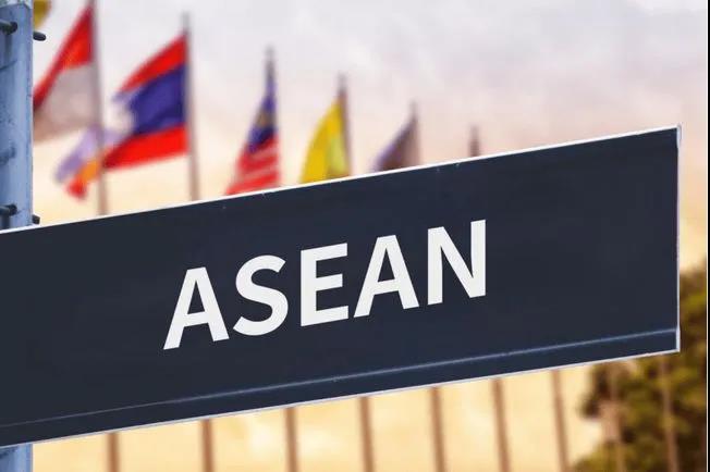 勢頭強勁！中國與東盟10國貿(mào)易激增85倍！中企拿下22607億基建大單……