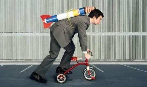 商務(wù)部：中國跨境電商5年規(guī)模增10倍，海外倉業(yè)務(wù)輻射全球！