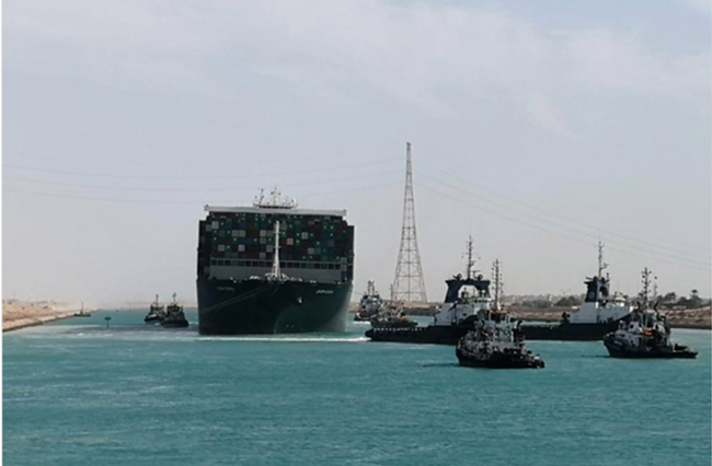 58.4億！ 盡管“長(zhǎng)賜”輪堵塞, 蘇伊士運(yùn)河依然創(chuàng)收入記錄！
