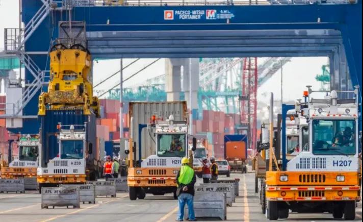 托運(yùn)人怒了！全球20個(gè)最大港口的集裝箱滯期費(fèi)同比翻了一番