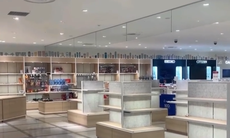 日式服務(wù)被電商碾壓！日本17個省都只有一家百貨商場！