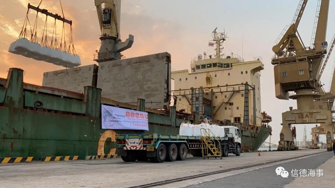 8000TEU中國貨物改成散貨運(yùn)輸，集運(yùn)市場火爆利好干散+冷藏船市場真實(shí)案例來了