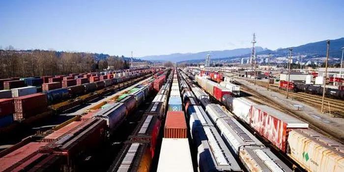 又開始堵了！剛好轉的美西將變得更糟糕，擁堵延伸至陸側運輸網(wǎng)絡