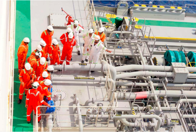 高級(jí)海員預(yù)計(jì)急缺，航運(yùn)業(yè)如何吸引各類(lèi)人才？  