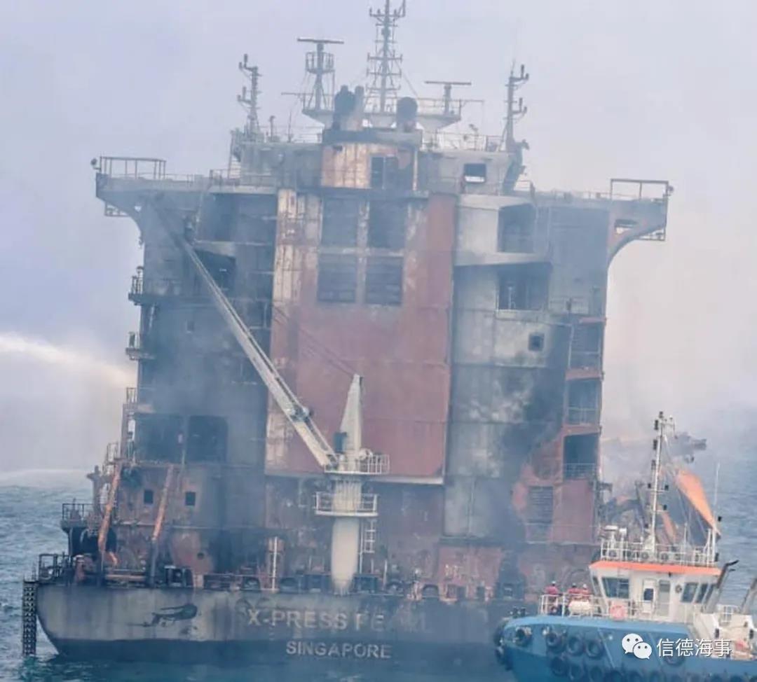 10天時(shí)間，這艘嶄新集裝箱船被燒成廢鐵