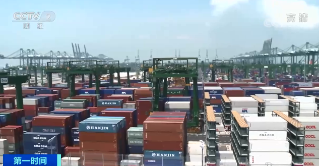 離譜！亞歐航線集裝箱運價瘋漲10倍！全球航運業(yè)再遇“一波暴擊”！中歐班列需求猛增