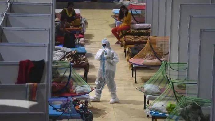 印度要再次封國(guó)?“免”海運(yùn)費(fèi)！以星對(duì)運(yùn)往印度的醫(yī)療氧氣類設(shè)備及救援物資“免”海運(yùn)費(fèi)！