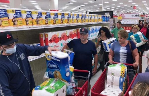 100%開箱查驗！美國海關(guān)查扣新疆棉制衣服！紡織品類賣家注意了！  