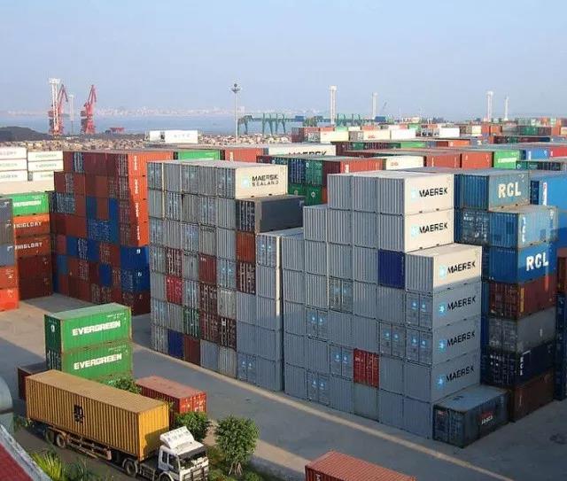 集裝箱的免柜租和免堆，其中的含義你了解多少？