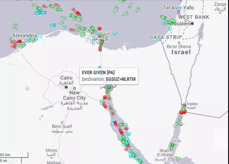 國際航運(yùn)“大動(dòng)脈”被切斷，百艘巨輪擁堵排長龍！航運(yùn)市場面臨挑戰(zhàn),全球貿(mào)易再次承壓