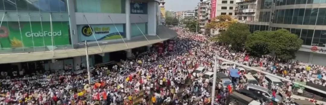 出貨注意！港口無法清關(guān)，船公司停運，銀行關(guān)門；運輸物流業(yè)遭受重創(chuàng)！