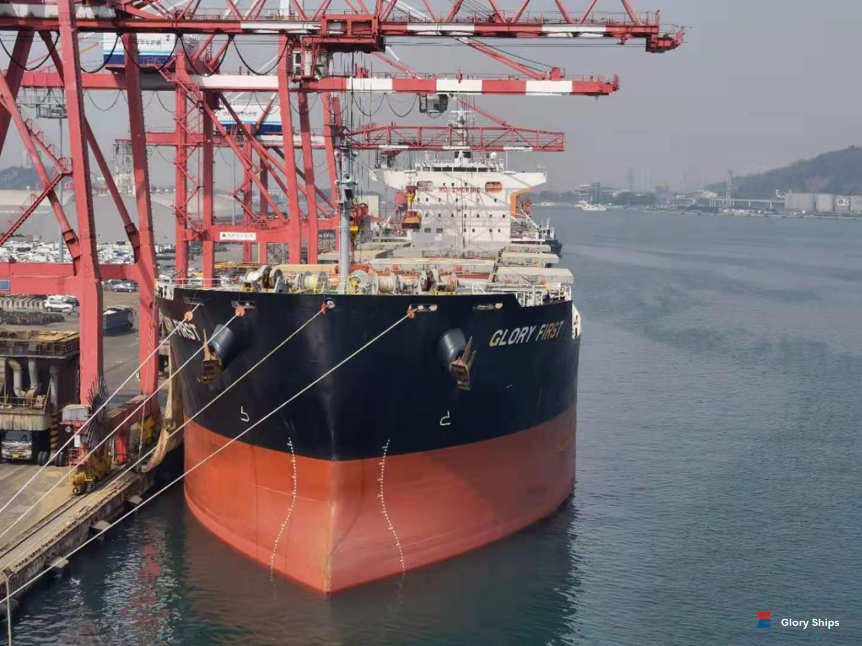 壯觀！該航運(yùn)公司3艘船同框、同港、同碼頭卸糧作業(yè)！！  