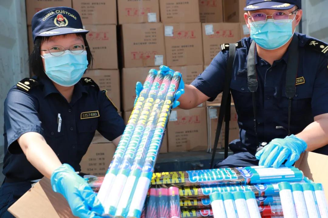 2426箱，重約83噸！煙花爆竹偽報(bào)瞞報(bào)