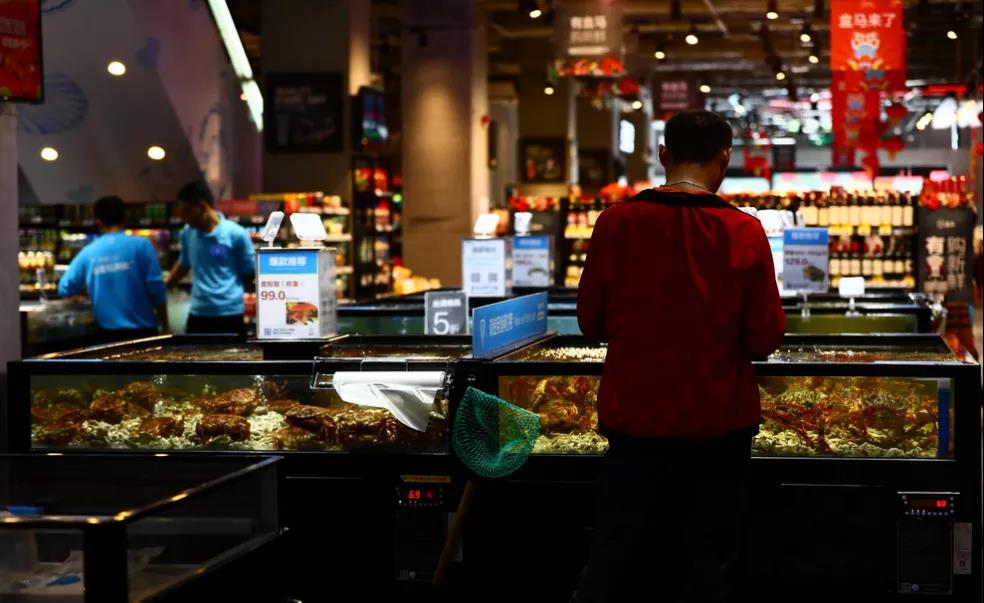 阿里大動作！盒馬重回神壇，只因豎了個拇指？