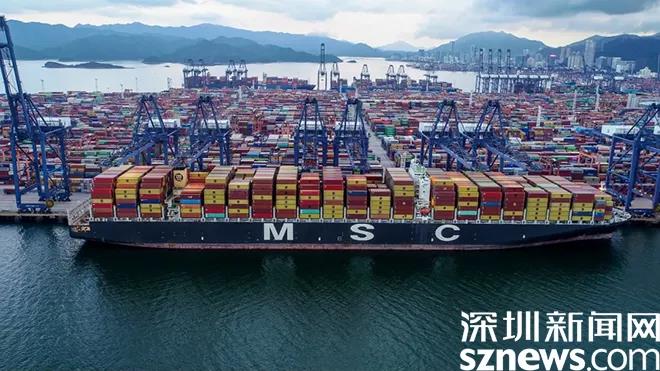 22,398標箱！鹽田國際創(chuàng)下中國單船作業(yè)量新紀錄