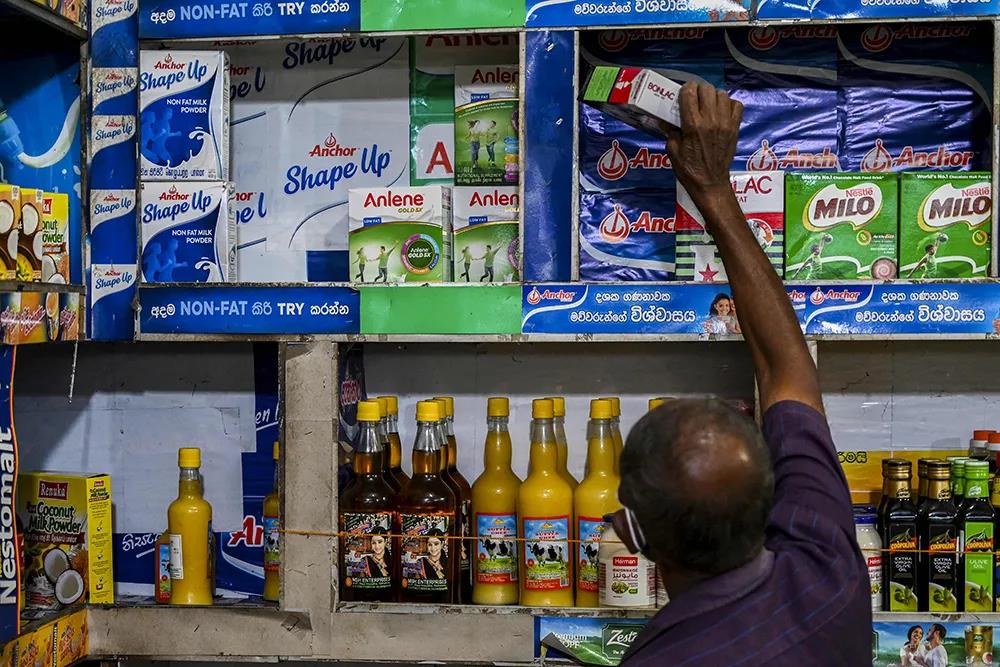 慘！7000個(gè)集裝箱到港被處理！鐵路大罷工！遭遇嚴(yán)重的經(jīng)濟(jì)危機(jī)，耗盡外匯，進(jìn)入緊急狀態(tài)！