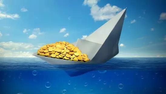 集裝箱船有多吃香？一天租金200000美元