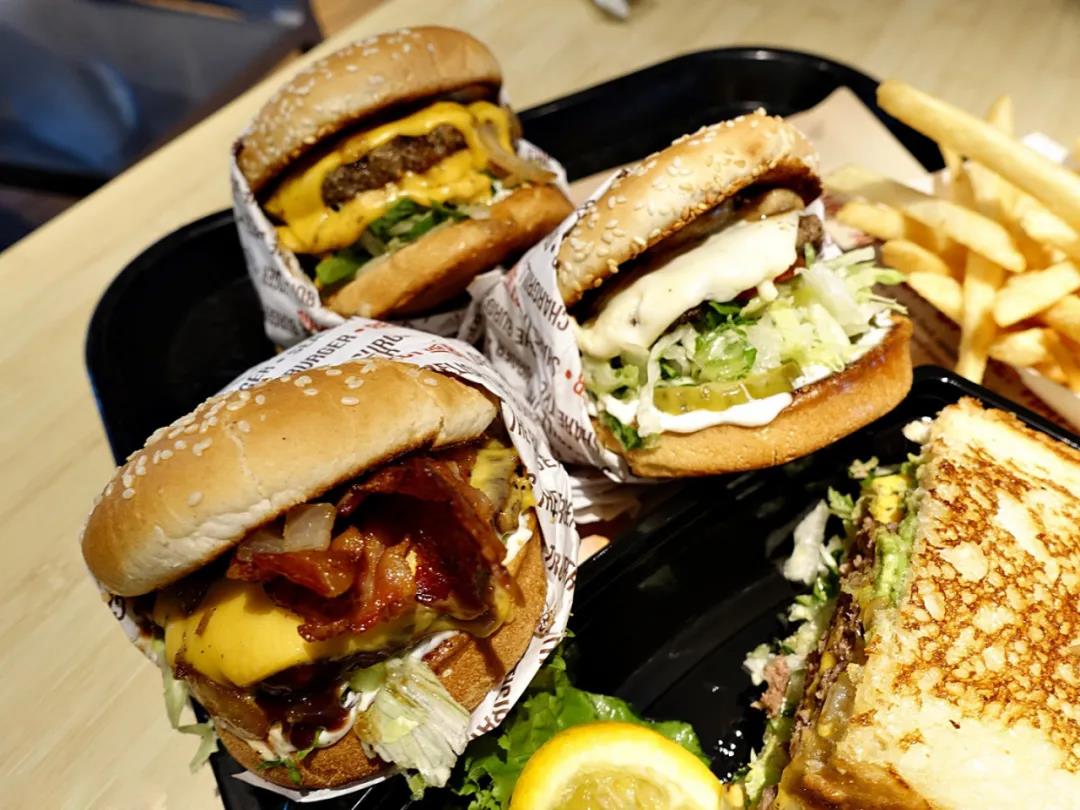 肯德基無雞可炸，港口再次關(guān)閉，勞動(dòng)力短缺，芯片斷供……全球供應(yīng)鏈一片混亂！