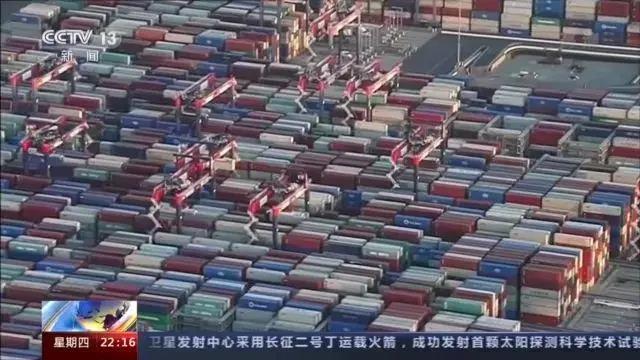 大量貨物堆積港口！這些地方，深陷供應鏈危機！