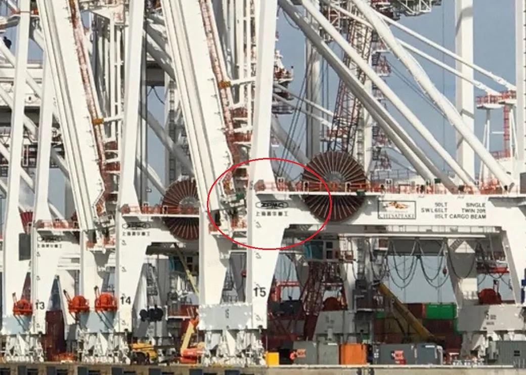 拜登大談基建，背景亮了！港口癱瘓、擁堵延誤的原因找到了，網友瘋狂艾特拜登！