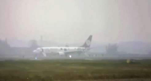 又是充電寶？違禁品？驚魂一刻！一航班空中突發(fā)火警！