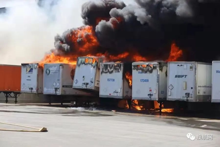 突發(fā)！沃爾瑪一120萬平方英尺倉庫突發(fā)大火，燃燒持續(xù)近24小時