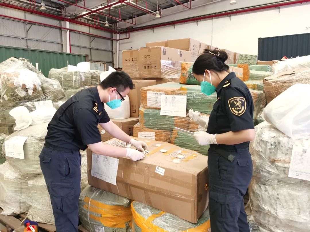 海關(guān)公布一批侵犯知識(shí)產(chǎn)權(quán)典型案例，上半年共扣留侵權(quán)嫌疑貨物4527萬(wàn)件