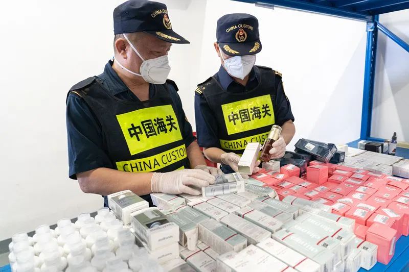 海關(guān)公布一批侵犯知識(shí)產(chǎn)權(quán)典型案例，上半年共扣留侵權(quán)嫌疑貨物4527萬(wàn)件