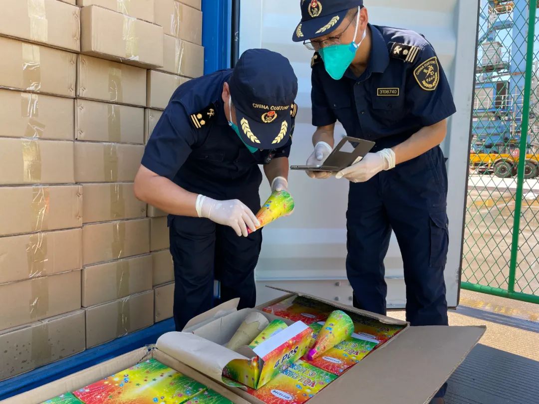 剛剛！海關(guān)通報查獲多起危險品瞞報夾藏，準備出運！涉事企業(yè)或受重罰！貨代報關(guān)跟著遭殃...