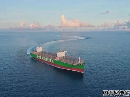 提前12天！滬東中華交付長(zhǎng)榮海運(yùn)第2艘24000TEU集裝箱船