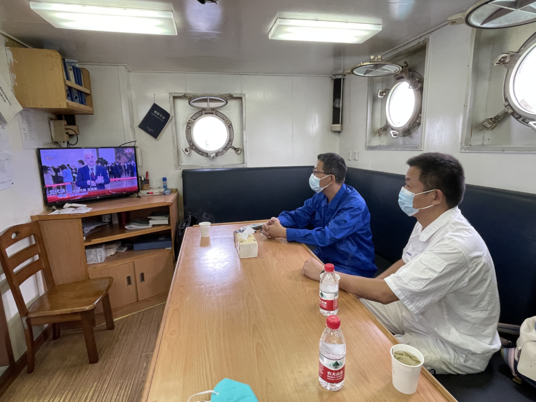 全球第一大集裝箱港口，離不開“它” 