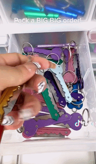 TikTok 近千萬播放，“自衛(wèi)鑰匙扣”又被一個賣家?guī)Щ鹆? data-filename=