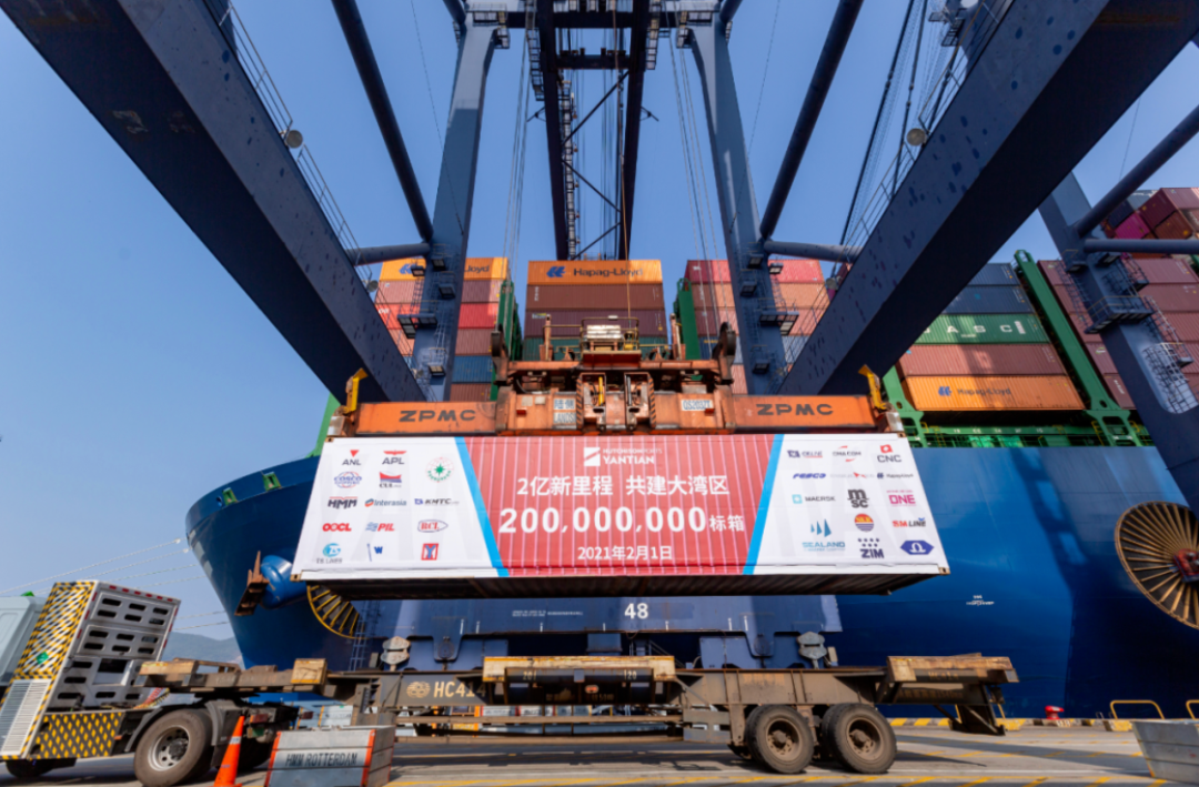 【中國(guó)水運(yùn)這十年】鹽田國(guó)際：世界級(jí)大港的十年蝶變