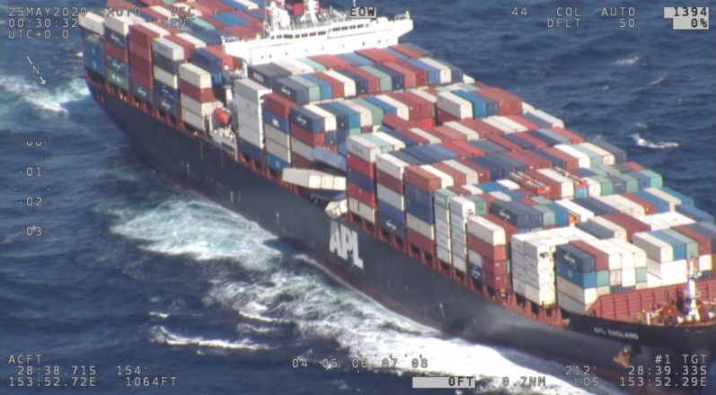 “APL England”號(hào)50個(gè)集裝箱落水 原因查明！