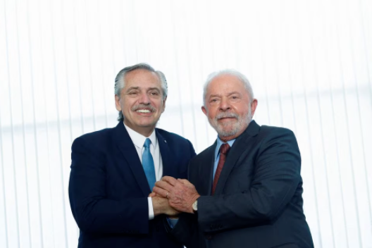 “南美元”要來了？！巴西、阿根廷商量創(chuàng)建共同貨幣，攜手?jǐn)[脫美元霸權(quán)