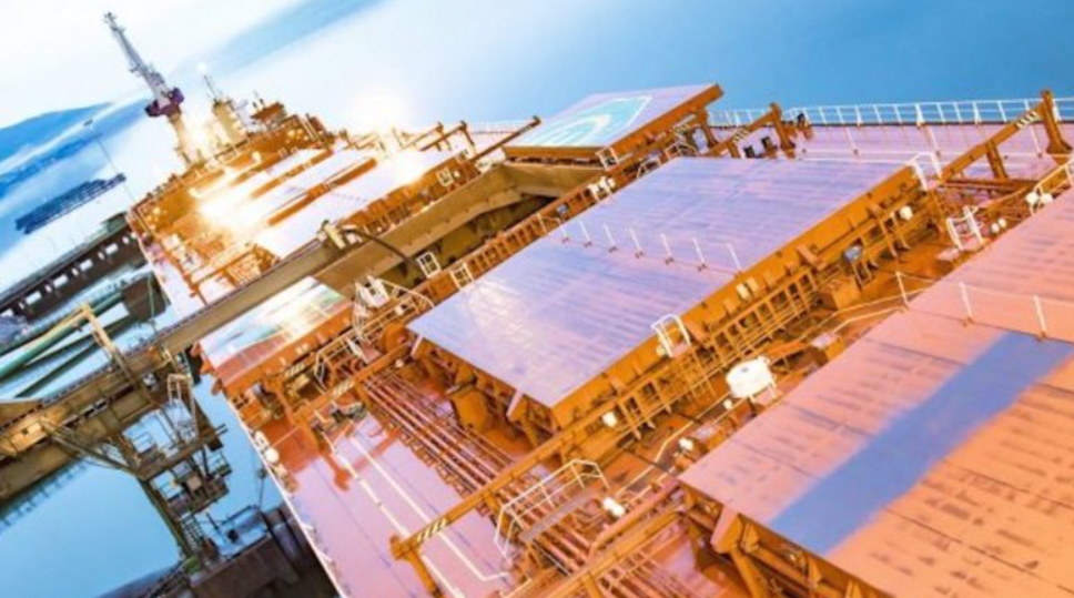 一次買進(jìn)6艘，全球最大上市干散貨船東誕生！