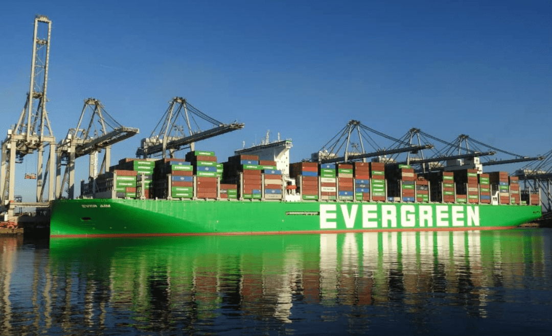 有驚無險(xiǎn)！長榮旗下箱船遭海盜夜襲