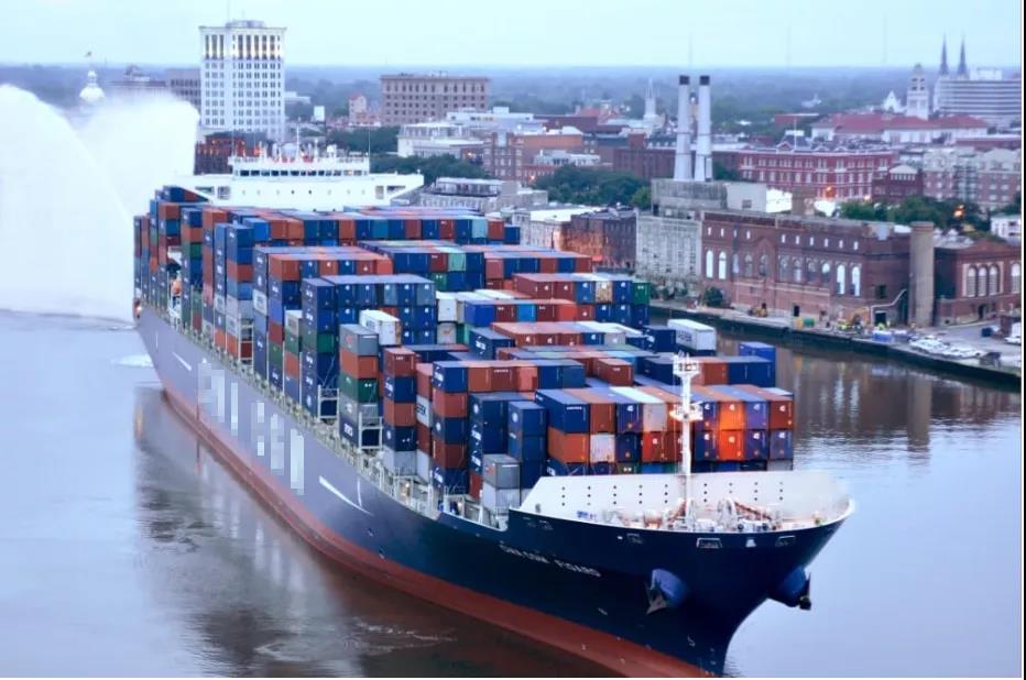 現(xiàn)在開始每一刻, 全球都有500艘船在塞港!... 美國(guó)塞 歐洲塞, 現(xiàn)在輪到新加坡