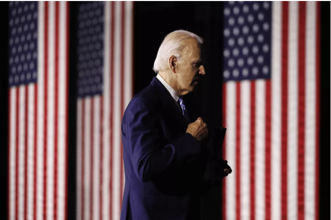 特朗普下臺(tái)在即，4年執(zhí)政頒布3900項(xiàng)制裁，拜登將簽12政令1.9萬(wàn)億紓困計(jì)劃成焦點(diǎn)