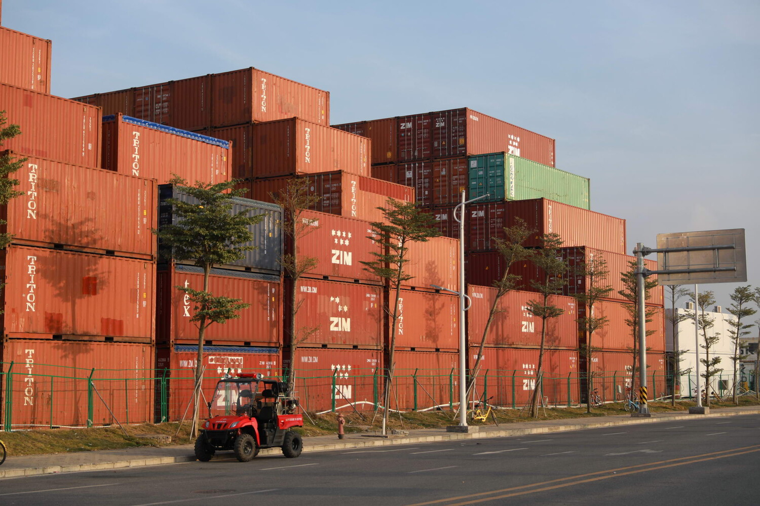 越南至德國首班國際貨運班列順利開通，在鄭州過境中轉