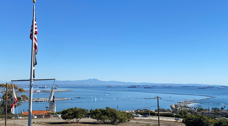 美西港口擁堵，貨物堆積延遲交付長達兩周