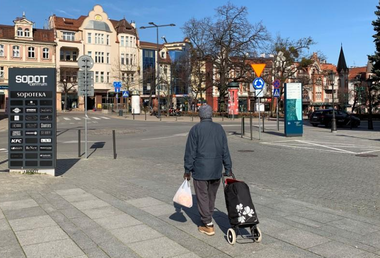 全球第三輪“封國”潮來襲！英國、德國、日本、印尼、南非等超十國限制升級！請留意最新變化！