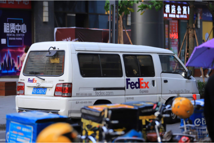美國快遞準時交付率下降 多家快遞公司擬漲價