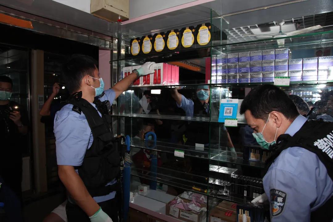 深圳海關(guān)偵破跨境電商走私案！案值達(dá)6億元，涉及多個(gè)知名品牌