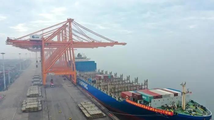 廣西北部灣港集裝箱突破500萬標(biāo)箱躋身中國前十