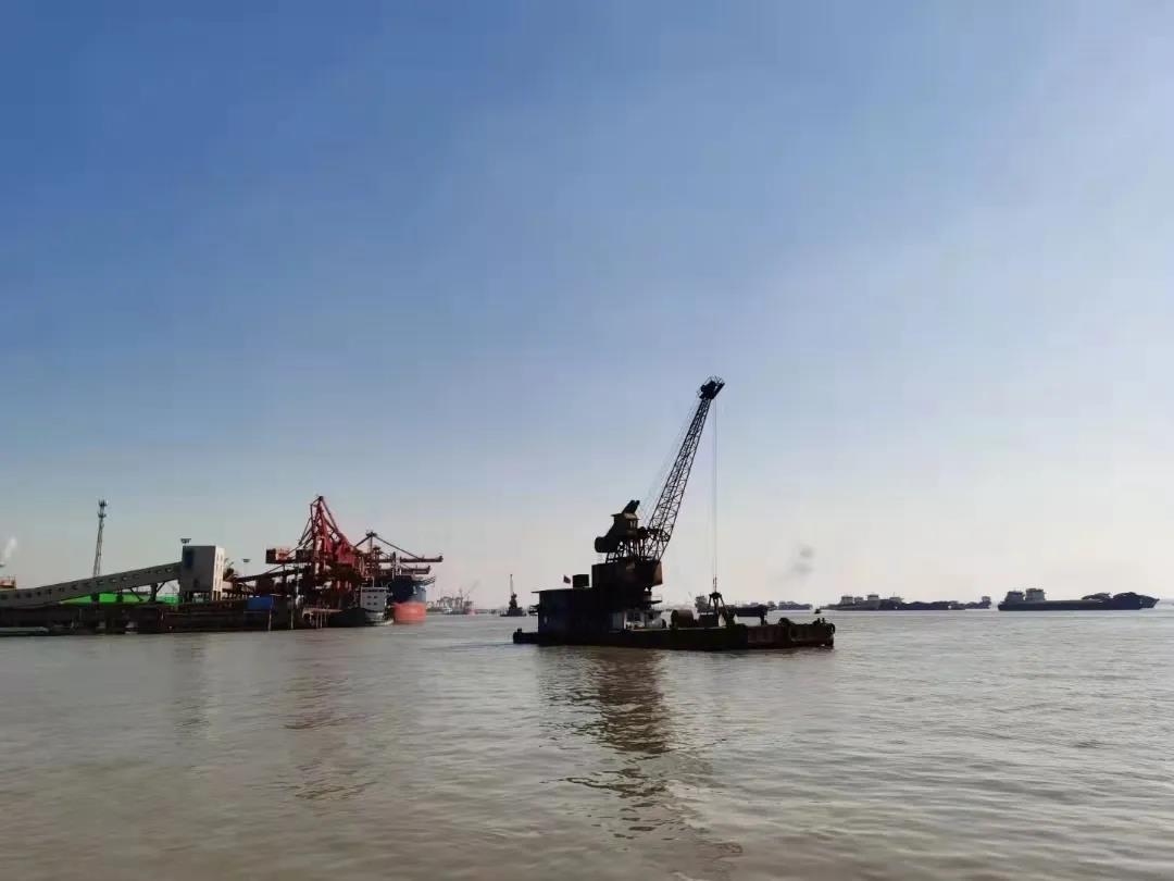 20日零時起，長江江蘇段水上過駁區(qū)關(guān)停