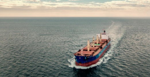 油輪不香了？這家船東一手拋出油輪, 一手買進(jìn)散貨船