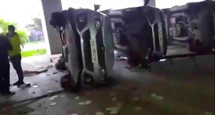 蘋果印度工廠大暴亂！近2000人打砸搶燒，放火摧毀設(shè)備